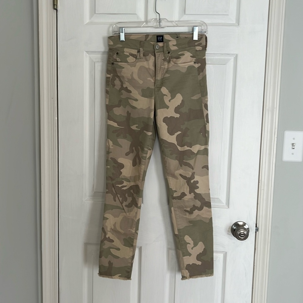 Gap skinny jeans camo pattern